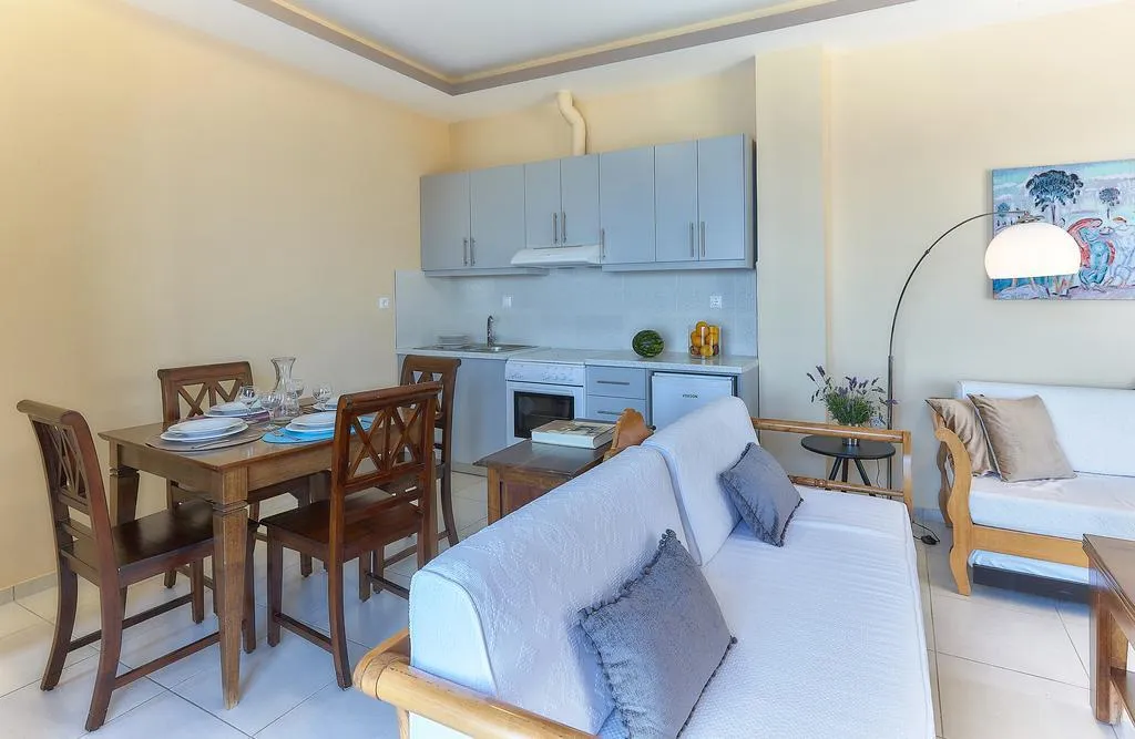 APARTMENT WITH PRIVATE POOL Room, Nymphes Luxury Apartments, Crete