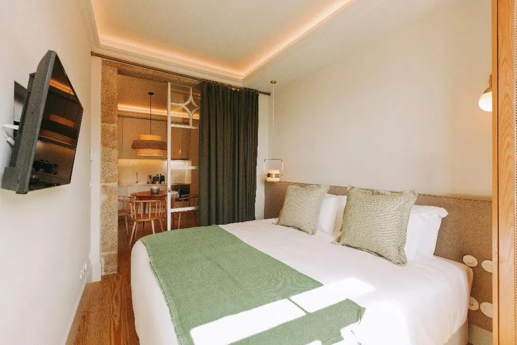 APARTMENT TWO BEDROOMS Room, Torel 1884 Suites & Apartments, Porto
