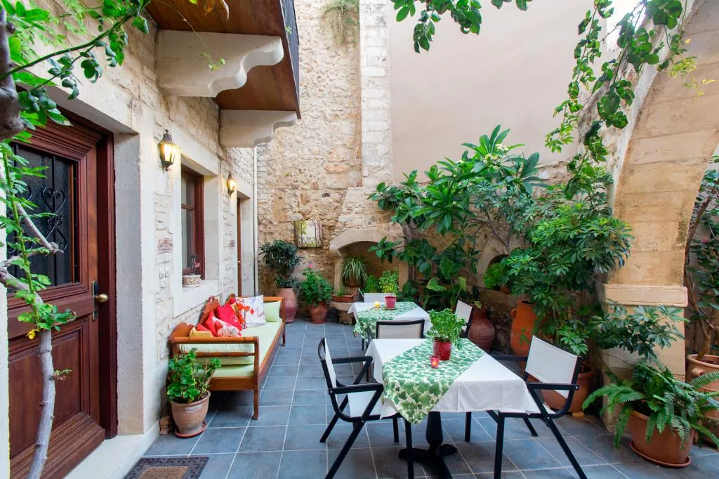 General view, Casa Moazzo, Crete
