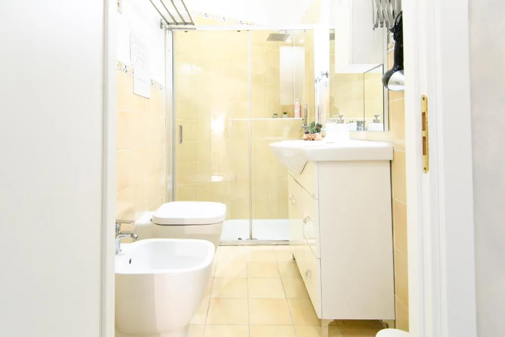 DOUBLE SUPERIOR WITH BALCONY Room, Alma Adry, Naples