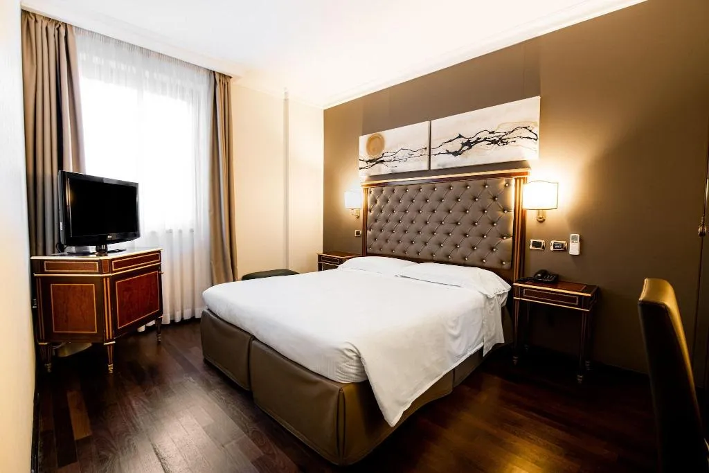 Double or Twin STANDARD Room, Trilussa Palace Congress & Spa, Rome