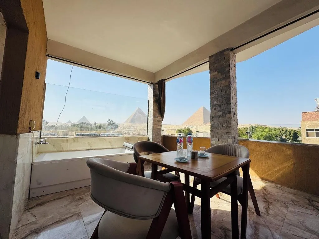Room, Capital Of Pyramids Hotel, Cairo