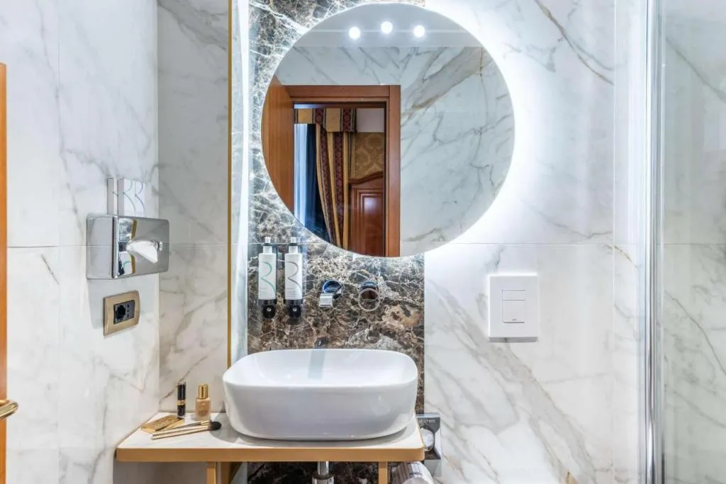 DOUBLE SUPERIOR Room, Hotel Raffaello, Sure Hotel Collection by Best Wes, Rome