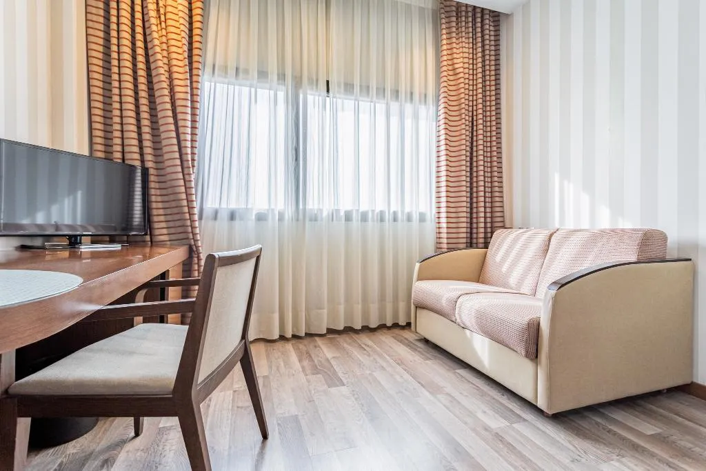 DOUBLE SINGLE USE CLASSIC Room, Sercotel Las Artes, Madrid