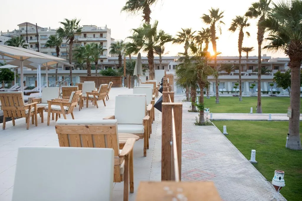 Terrace, Meraki Resort (Adults Only), Red Sea Riviera