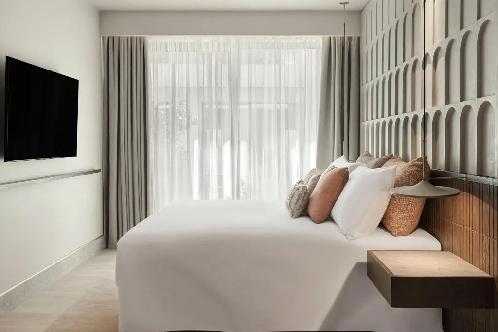 Room, Monasty, Thessaloniki, Autograph Collection, Halkidiki