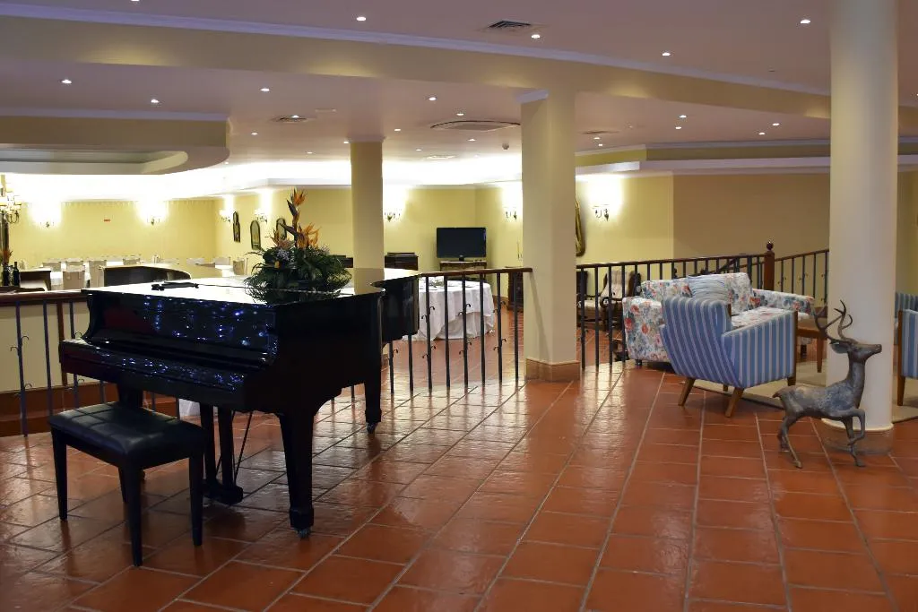 Lobby, O Colmo, Madeira