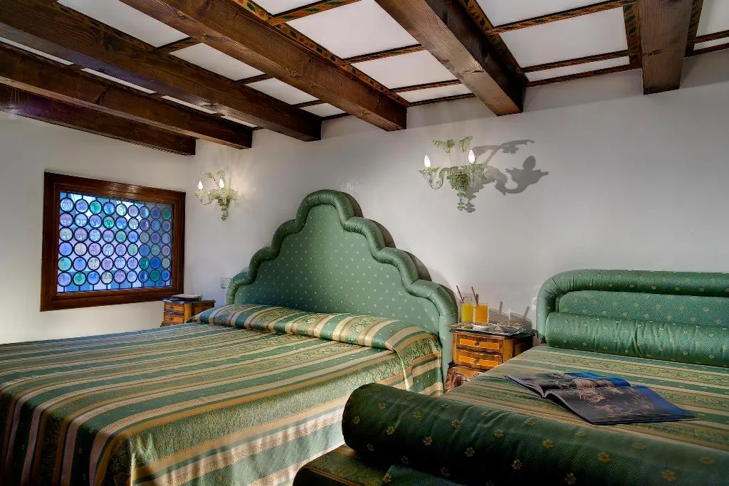 JUNIOR SUITE DUPLEX Room, Giorgione Hotel, Venice