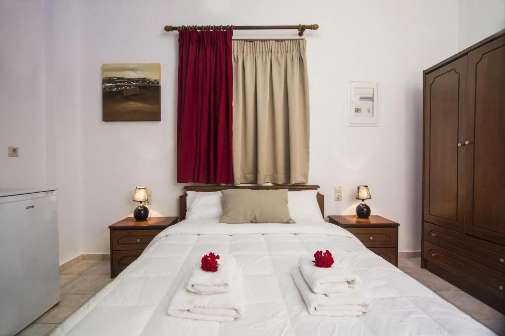 Room, Agarathos, Crete
