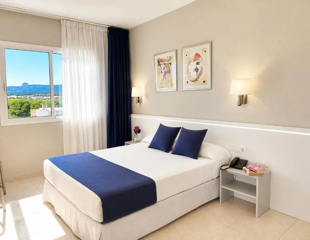 APARTMENT SEA VIEW TWO BEDROOMS Room, SunClub Salou, Costa Dorada