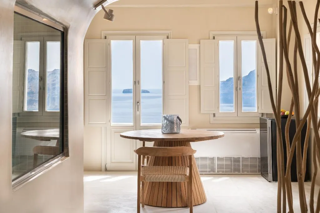VILLA WITH JACUZZI Room, Armeni Luxury Villas, Santorini