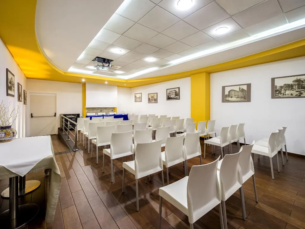 Conferences, Cristal Hotel Palermo, Palermo