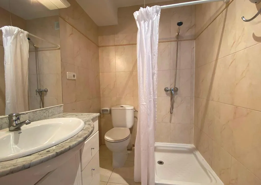 APARTMENT CAPACITY 6 Room, Santa Rosa, Costa Dorada