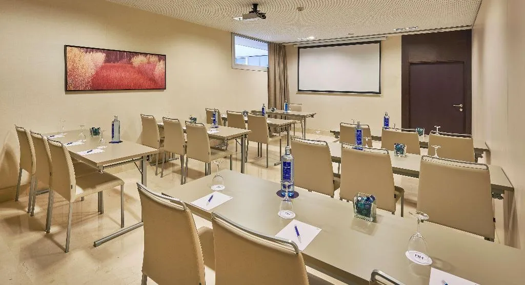 Conferences, NH Sants Barcelona, Barcelona
