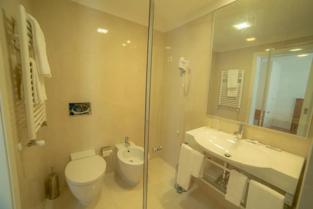 SINGLE STANDARD Room, Joao Paulo II, Porto