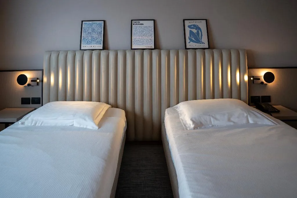 Double or Twin SUPERIOR Room, BV Oly Hotel, Rome