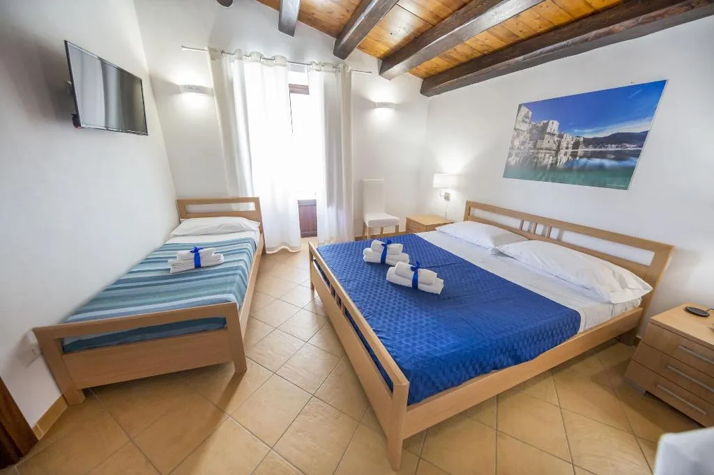 Room, Cefalù in Blu, Palermo