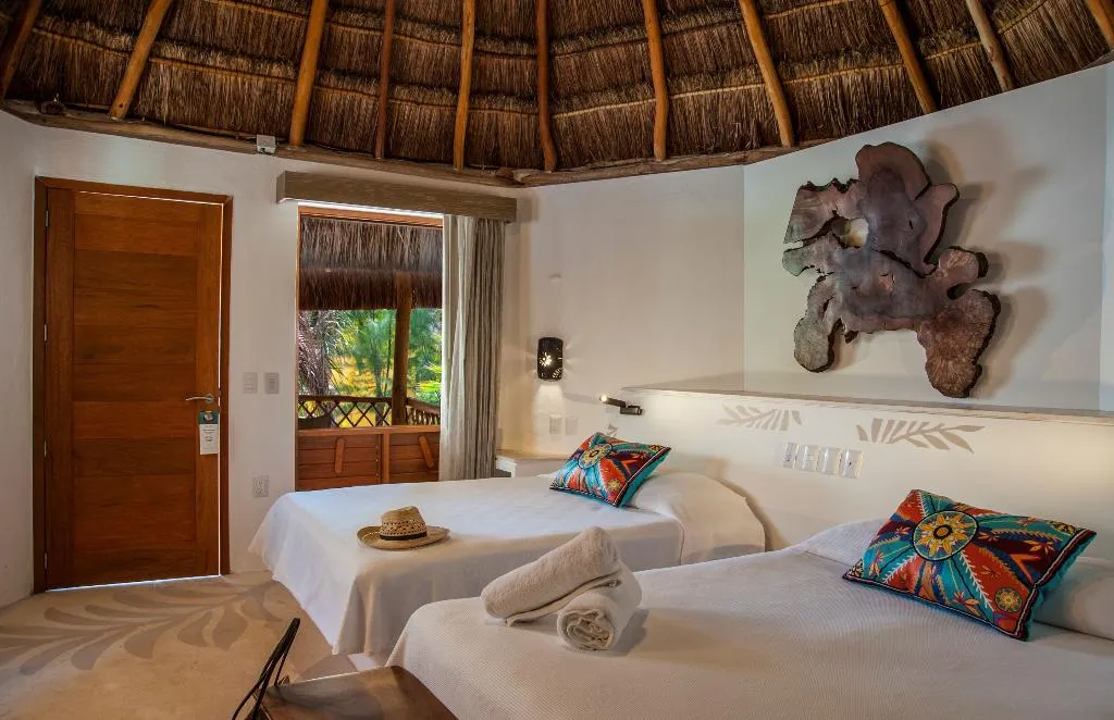 DOUBLE GARDEN VIEW TWO QUEEN BEDS Room, Mahekal Beach Resort & Spa, Playa Del Carmen