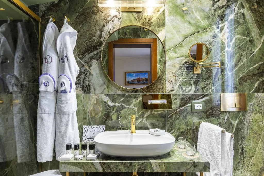 QUADRUPLE GRAND DELUXE Room, Colombina, Venice