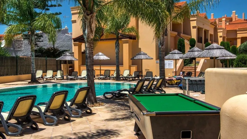 Sports and Entertainment, Baia da Luz, Algarve