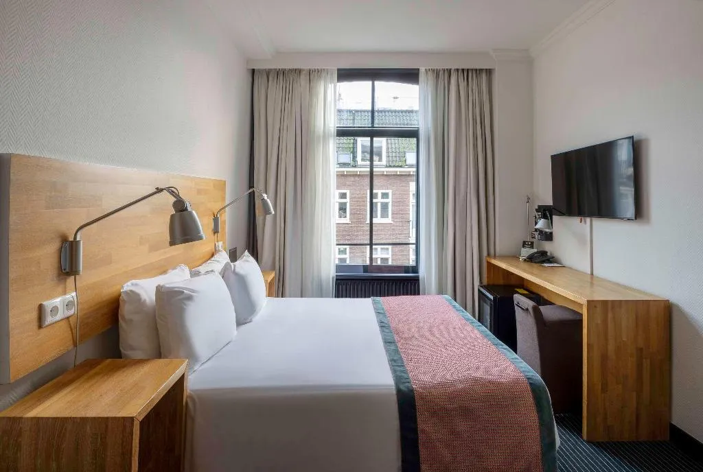 Room, Catalonia Vondel Amsterdam, Amsterdam