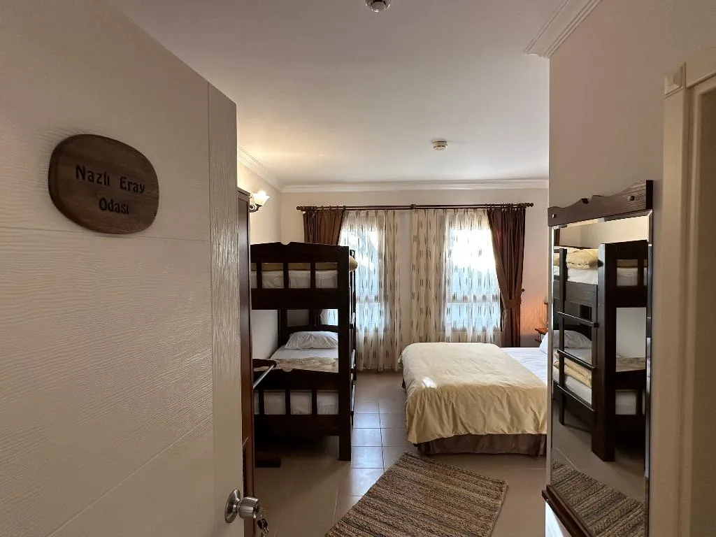 FAMILY ROOM STANDARD Room, Cunda Alibeyhan, Izmir