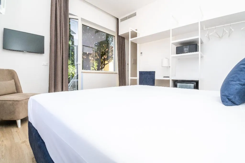 Double or Twin CLASSIC Room, Hotel Isabella Sorrento, Naples