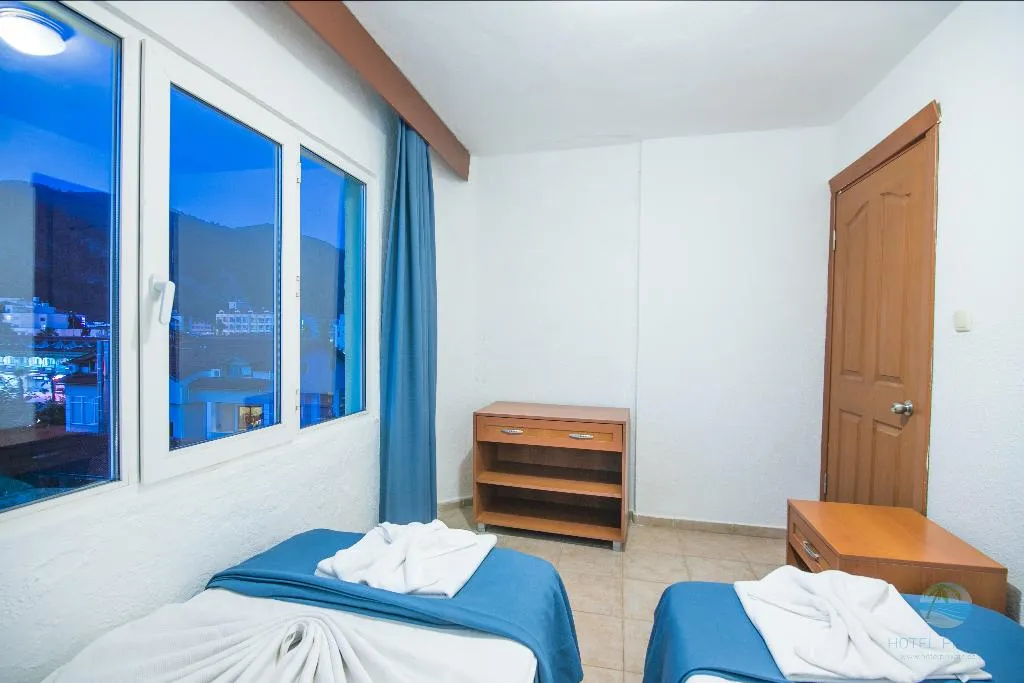 FAMILY ROOM CONNECTING ROOM Room, Private, Dalaman