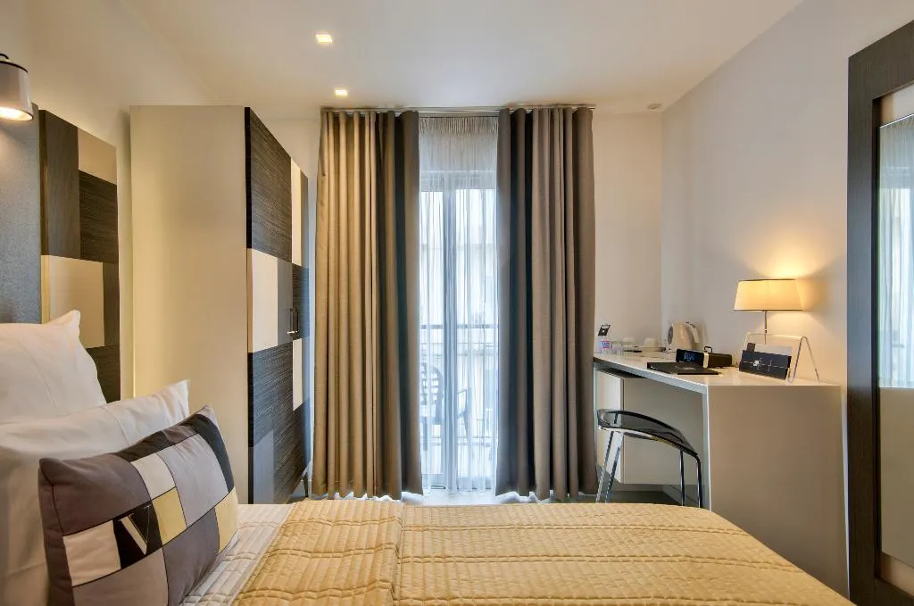 SINGLE ECONOMY Room, Valentina Hotel, Malta