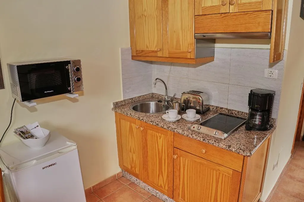 APARTMENT CAPACITY 3 ONE BEDROOM Room, Finca Piñero, Tenerife