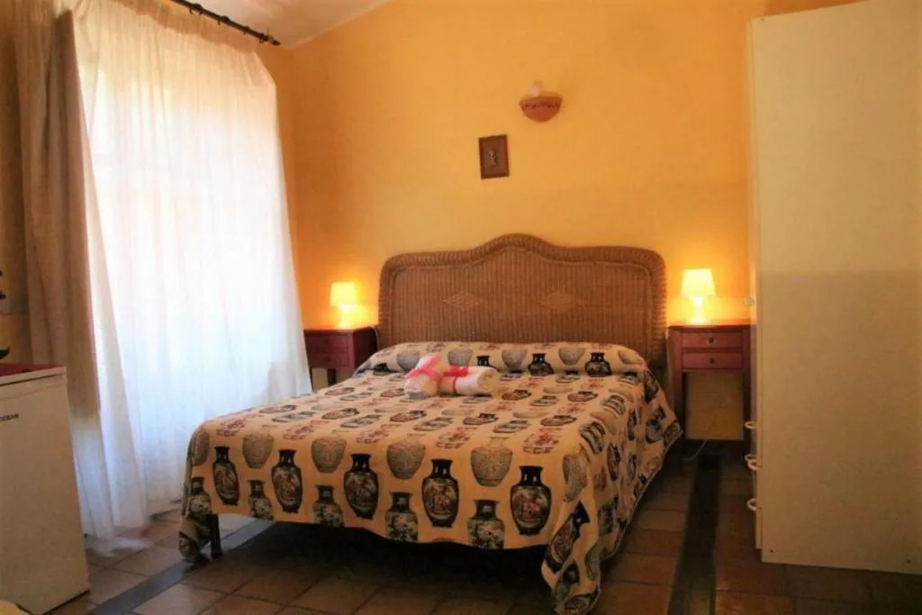 TRIPLE STANDARD Room, Santa Margherita, Catania