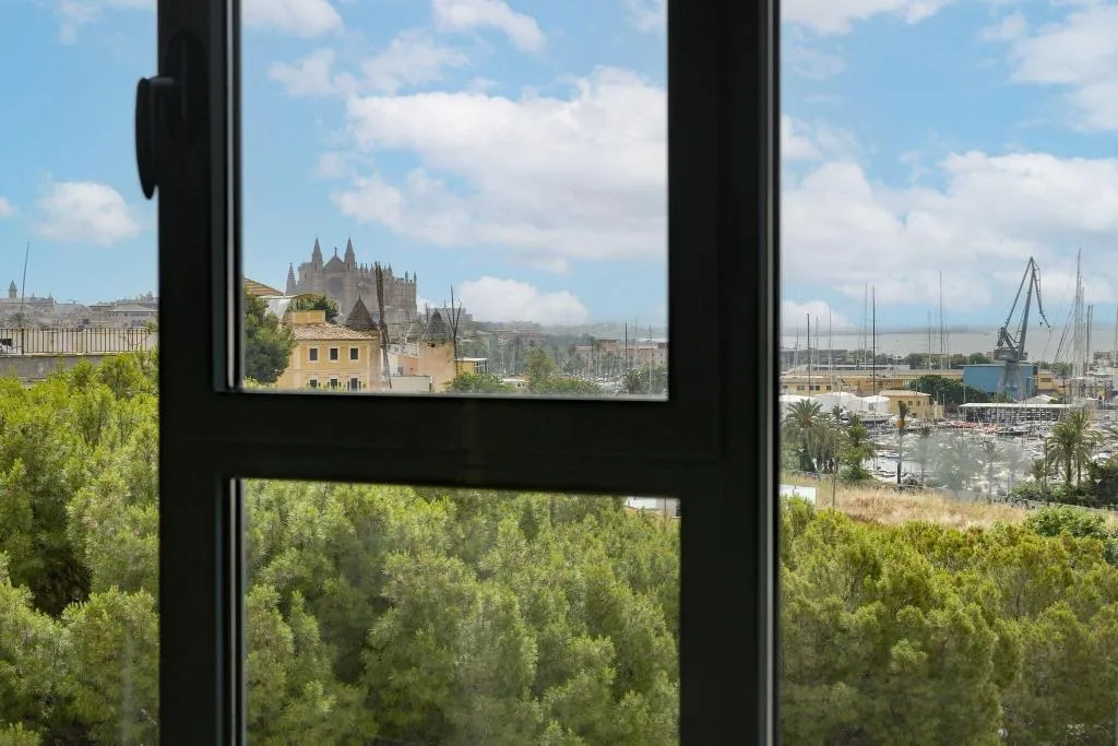 Room, AC Ciutat de Palma, Majorca