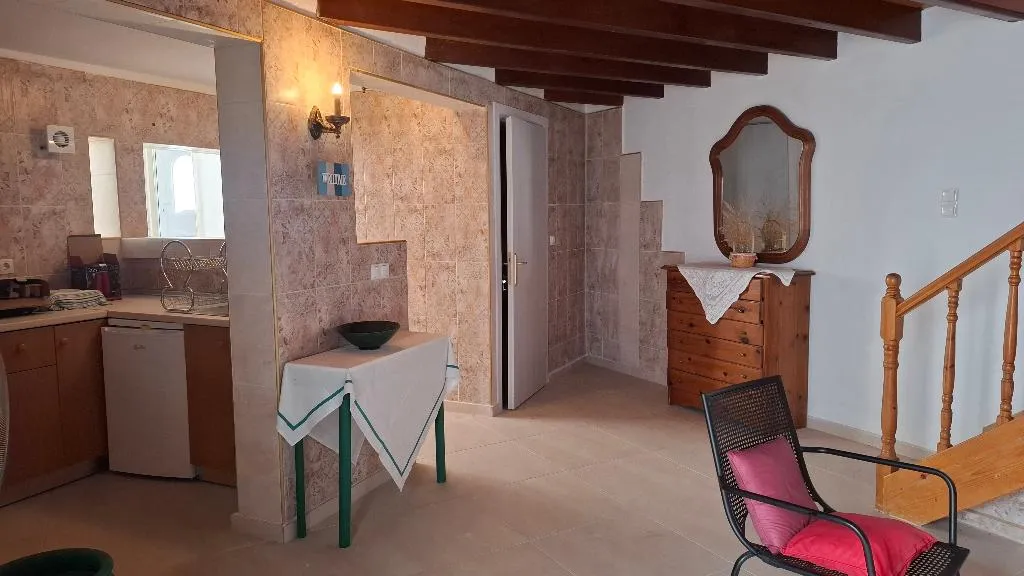 APARTMENT THREE BEDROOMS ONE BATHROOM Room, Castellino Studios, Rhodes