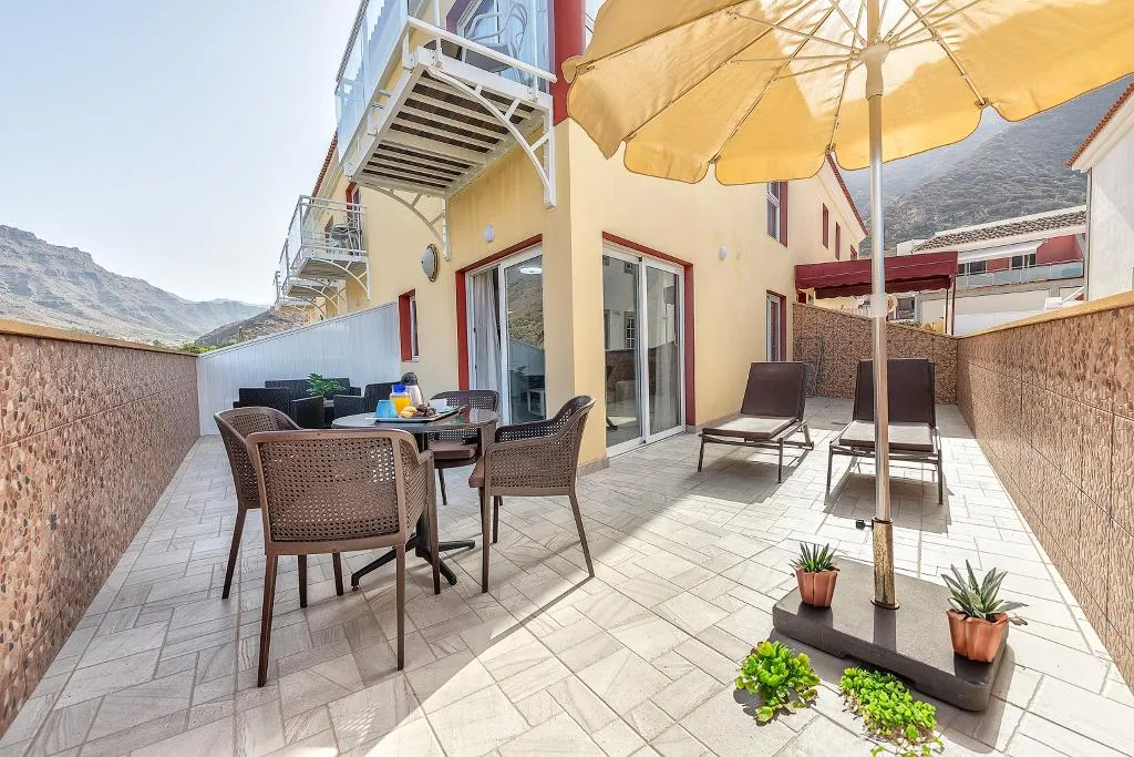Room, Sol Mogán Suites, Gran Canaria