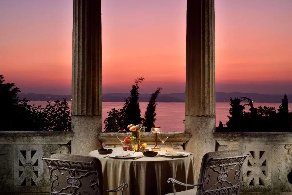 Restaurant, Villa Cortine Palace Hotel, Milan