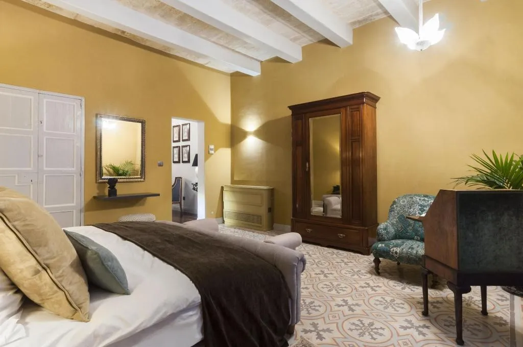 Room, The Coleridge, Malta