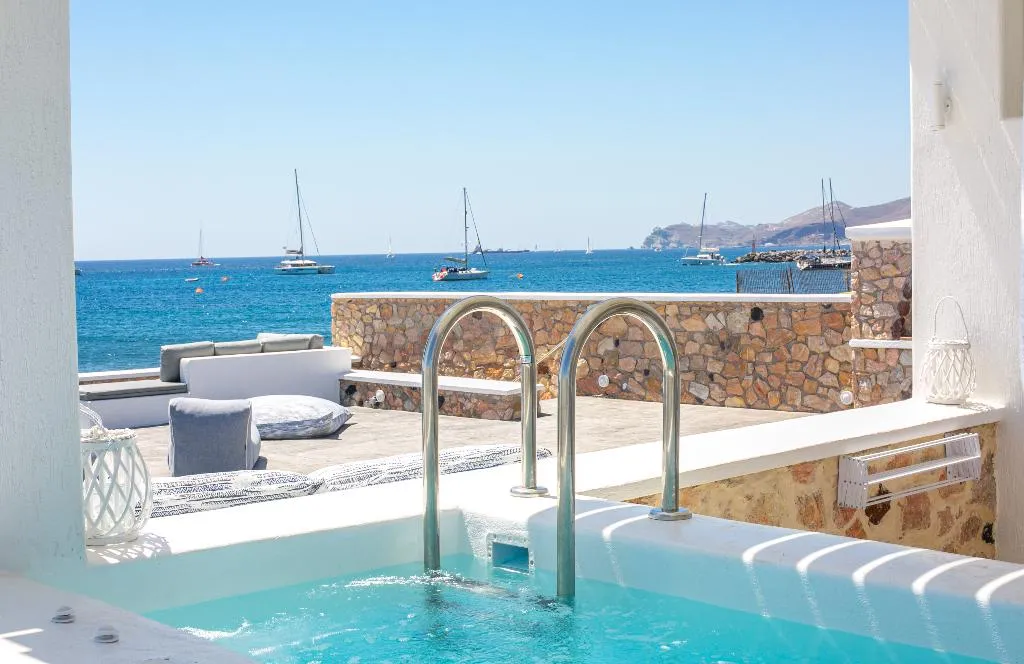 SUITE PREMIER Room, Aegean Melody Suites, Santorini