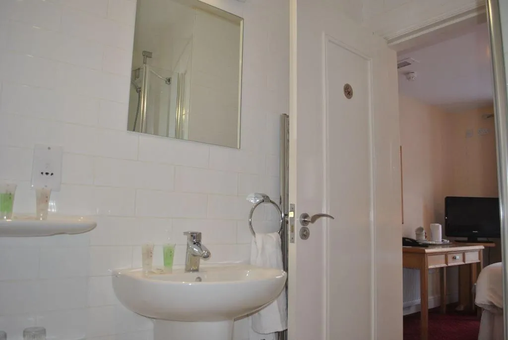 Room, Waterloo Lodge, Dublin