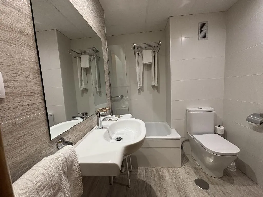 Room, Melina, Costa Blanca