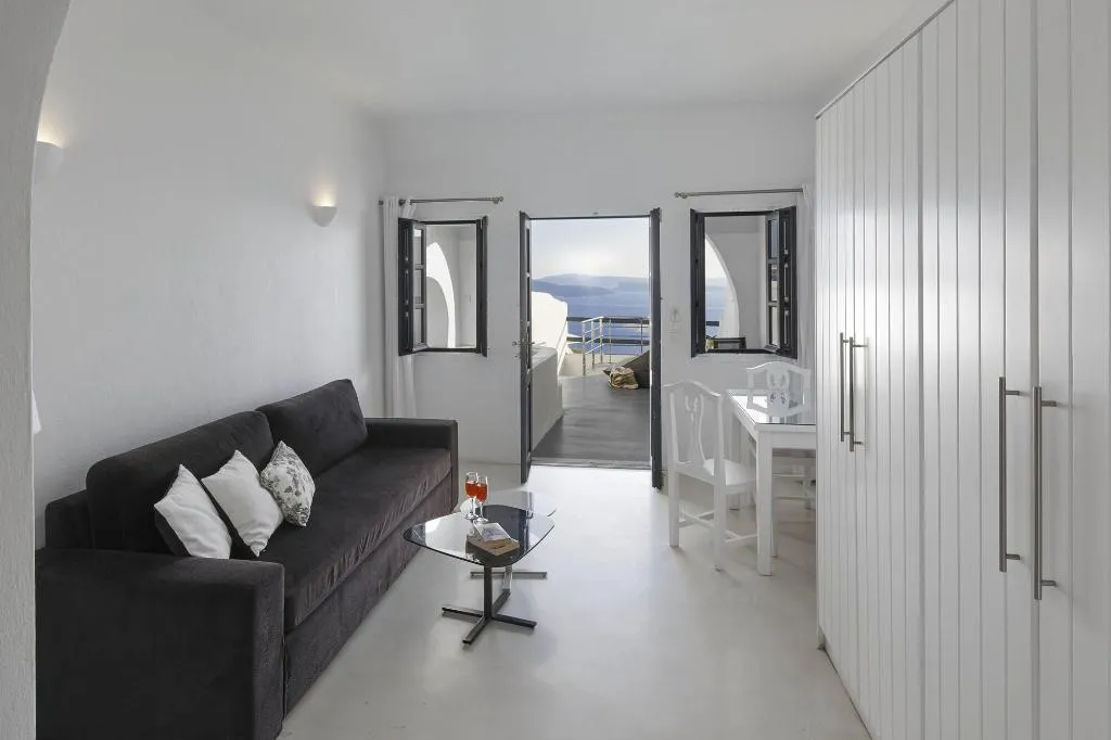 Room, Oia Suites, Santorini