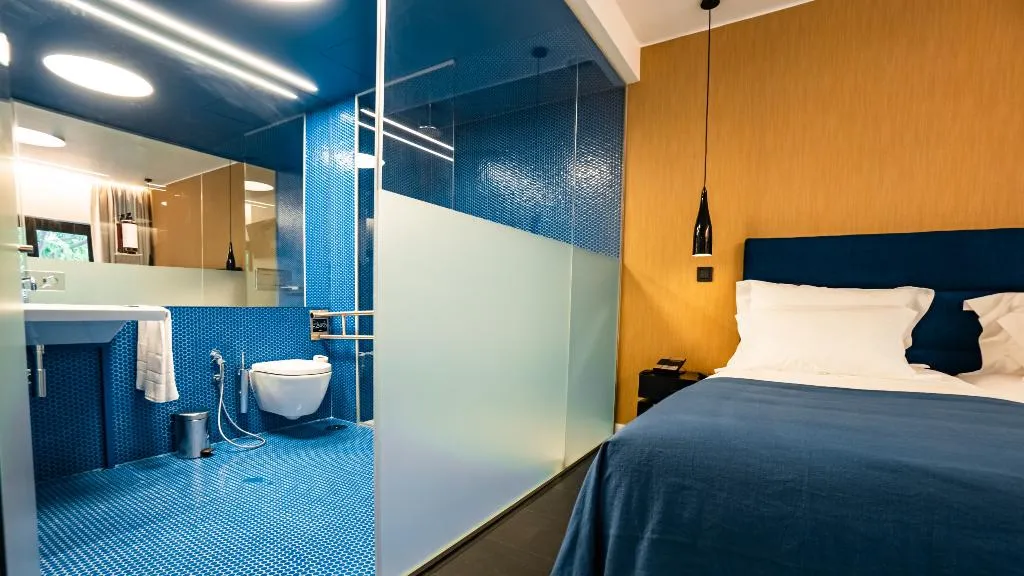 Double or Twin SUPERIOR WITH BALCONY Room, Hills Hotel Lisboa, Lisbon