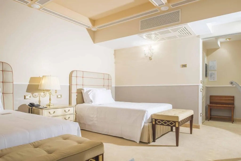 Double or Twin LUXURY Room, Golden Tower Hotel & Spa, Florence