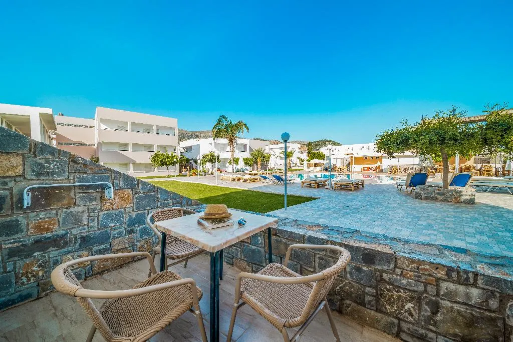 STUDIO SUPERIOR CAPACITY 3 Room, Maria Rousse, Crete
