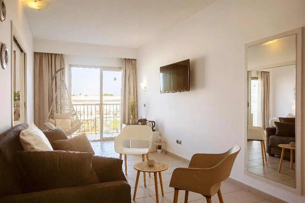 JUNIOR SUITE STANDARD Room, Hotel Puchet Ibiza, Ibiza