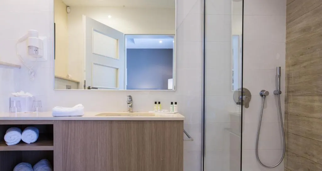 SINGLE SUPERIOR LAND VIEW Room, Salini Resort, Malta