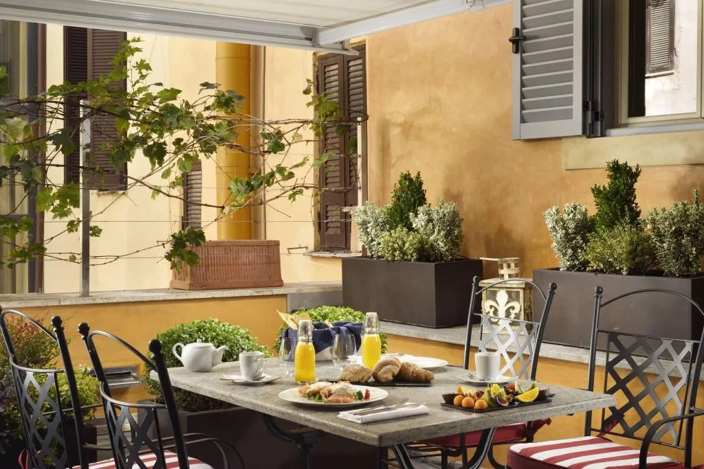 Terrace, Hotel De' Ricci - Small Luxury Hotels of the World, Rome