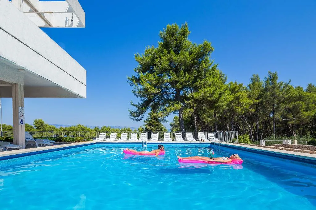 Pool, Hvar, Split
