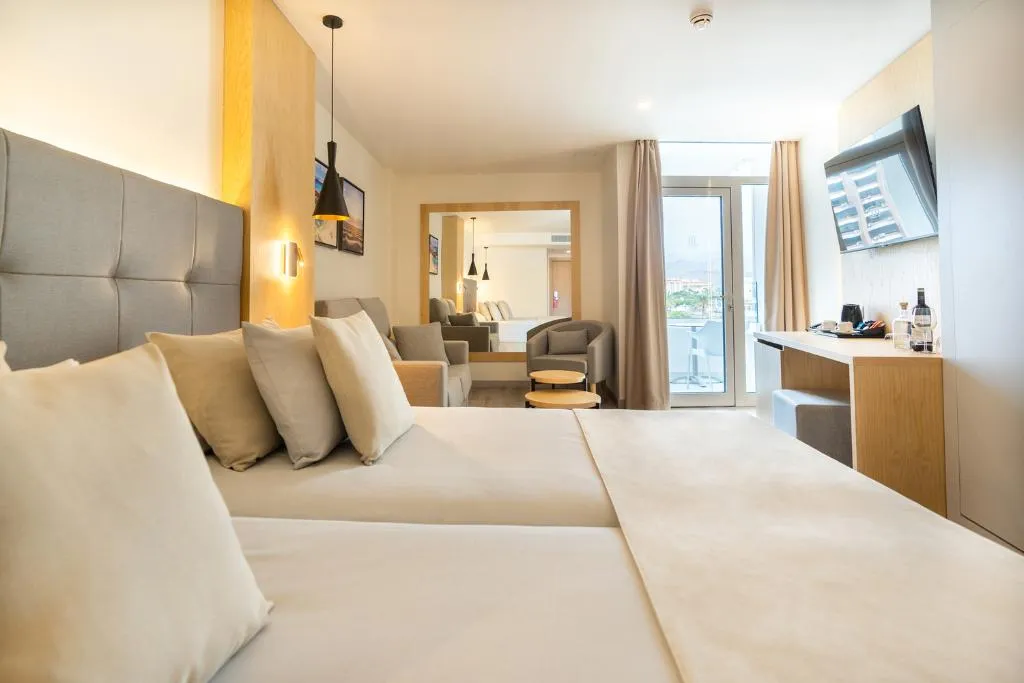 JUNIOR SUITE WITH BALCONY Room, HL Rondo Hotel, Gran Canaria