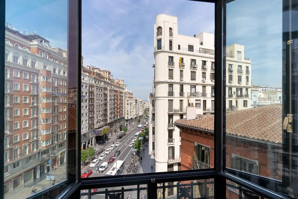 DOUBLE STANDARD Room, Ikonik Gran Vía, Madrid