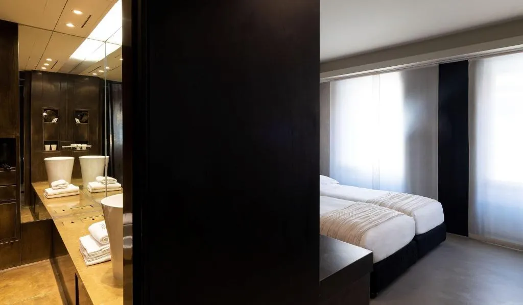 Room, Strafhotel a member of Design Hotels, Milan